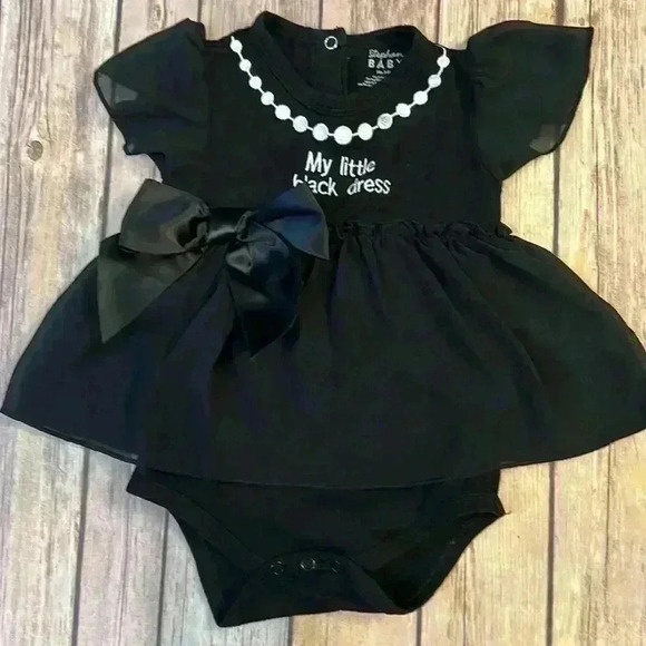 Stephan Baby 3-6 month “Little Black Dress” with pearl detail and tights. - Picture 4 of 8